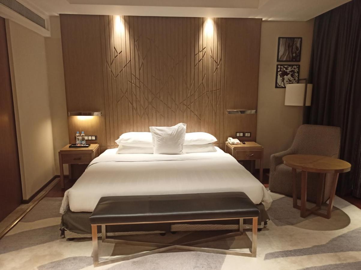 Welcomhotel By Itc Hotels, Richmond Road, Bengaluru Kültér fotó A bedroom at the hotel